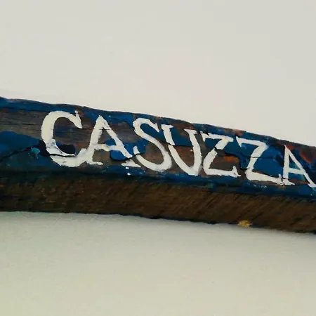 A Casuzza *